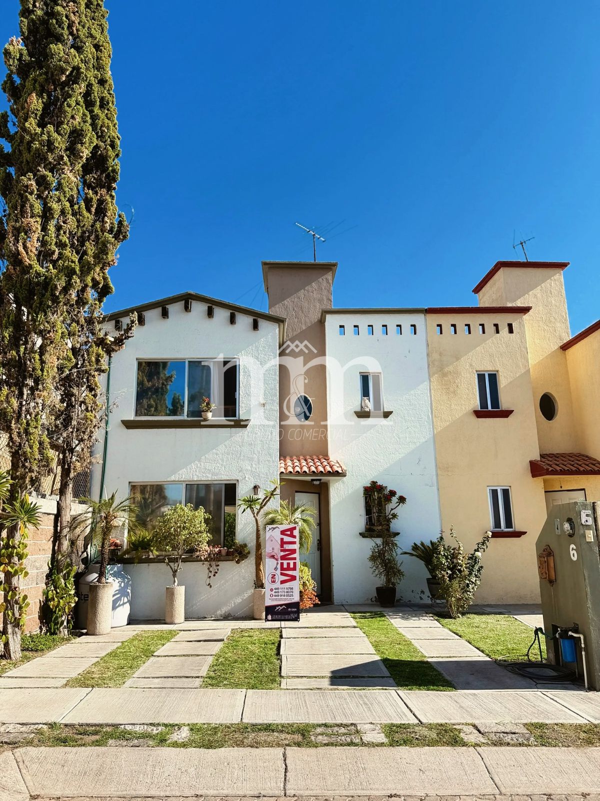 🌿🏡  CASA EN VENTA – DOS PLANTAS- VIVE AL PONIENTE DE AGS- EN RESINTO LOS EUCALIPTOS II – SALIDA CALVILLO 